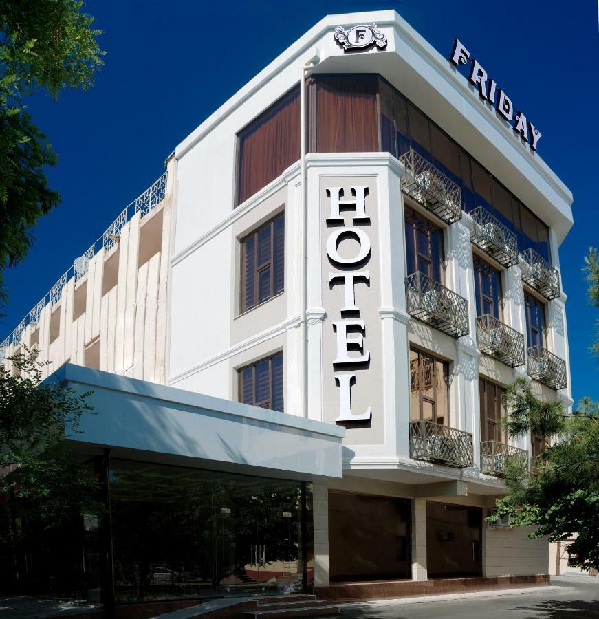 Friday Hotel Tasjkent Buitenkant foto